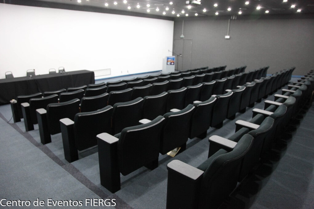 Centro de Eventos Fiergs - Confira a tabela exclusiva para o verão 2022:  •Teatro do SESI ATÉ 40% OFF •Salas 30% OFF •Pavilhão 30% OFF •Estúdio F 25%  OFF •Ateliê Digital 20%